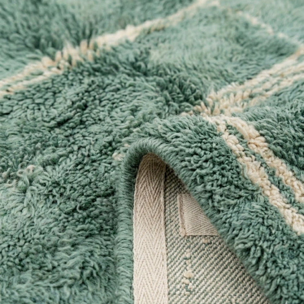 Tapis Berbere Azilal Vert céladon et motifs cubistes