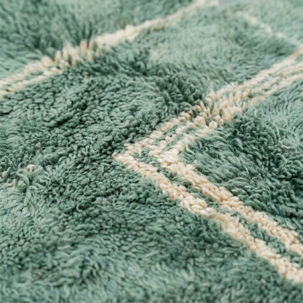 Tapis Berbere Azilal Vert céladon et motifs cubistes