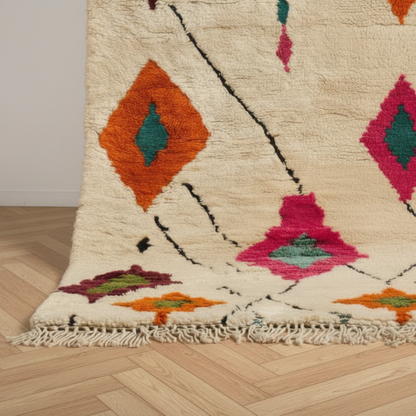 Tapis Berbere Azilal Ecru aux Losanges Multicolores