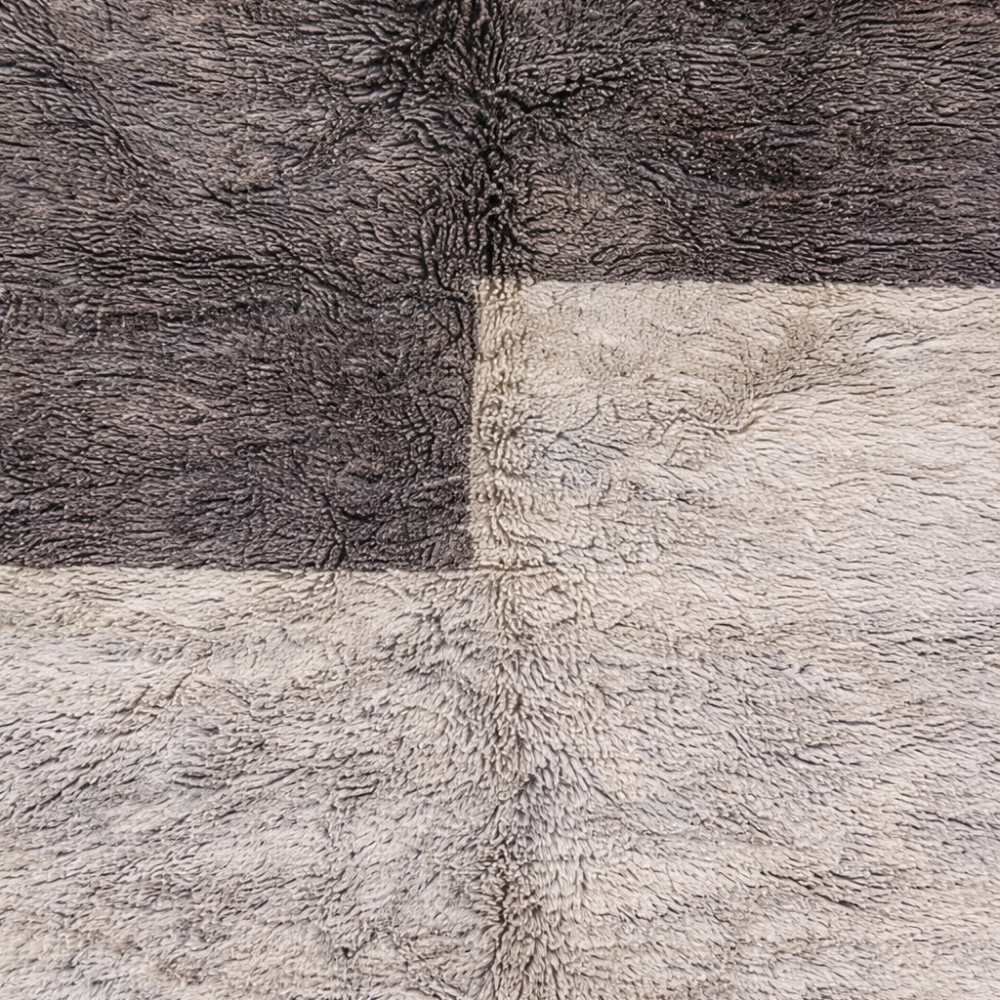 Tapis Berbere Beni Ourain à Motifs Géométriques Gris et Crème